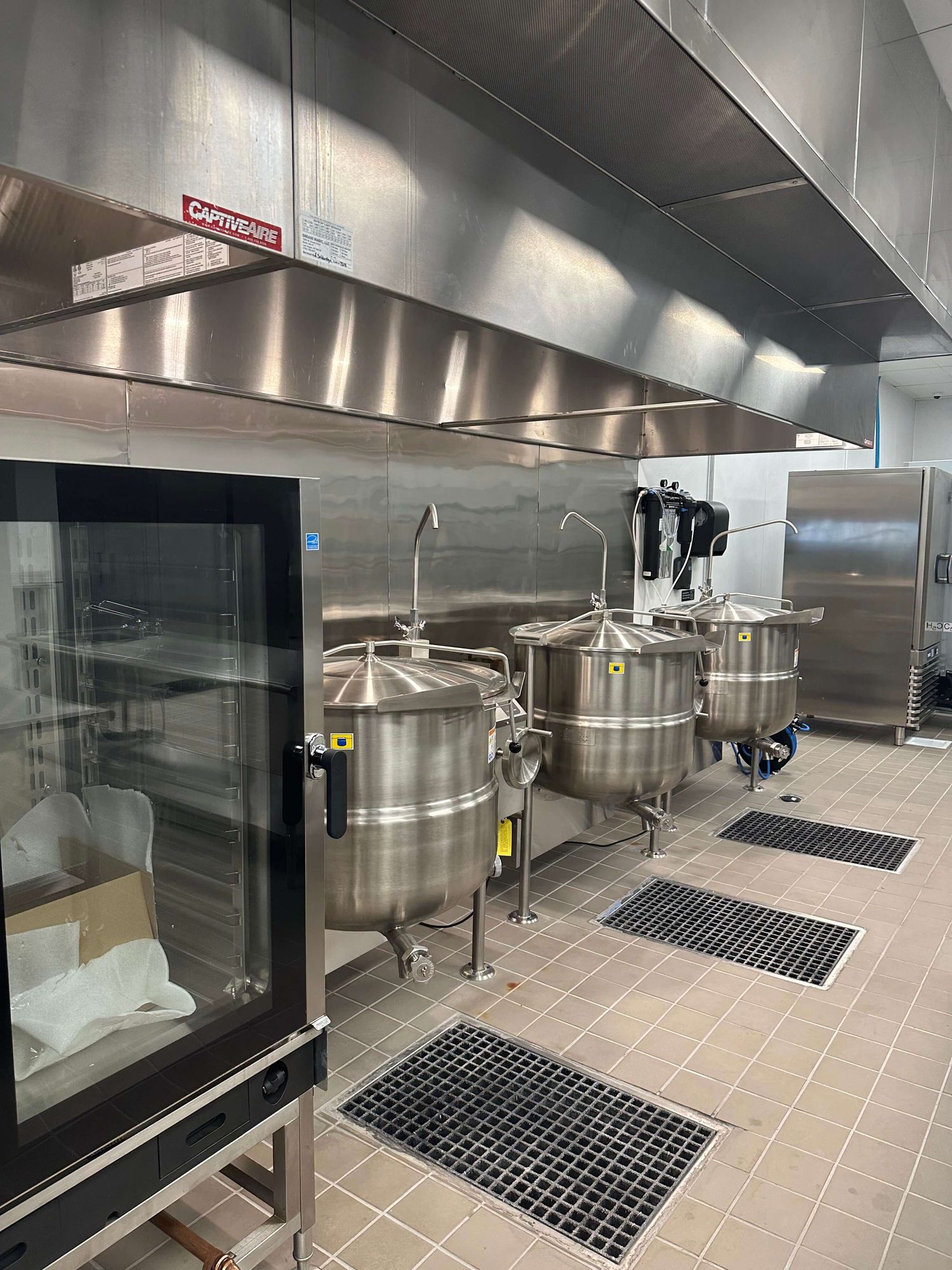 Dragon Tiger Noodle Co. commissary kitchen, a commercial kitchen build-out by Cardo Construction